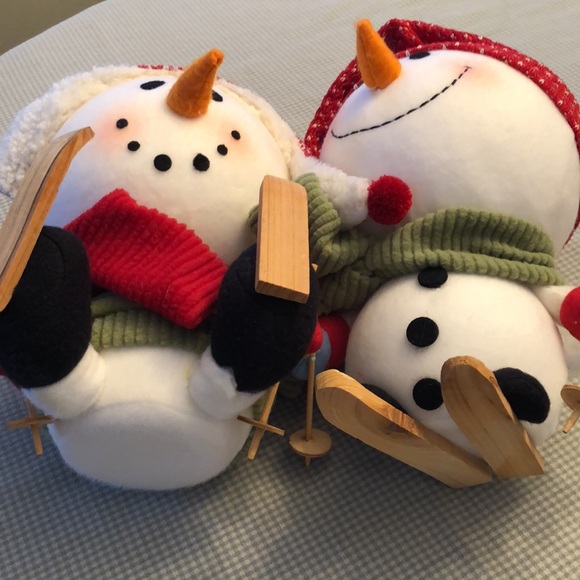 Vintage Set of 2 Skiing Snowmen Colourful Knit Toques & Scarves 12” Tall #OS - Picture 5 of 8
